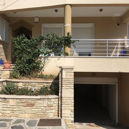 Aris Studios Kavala Esterno foto